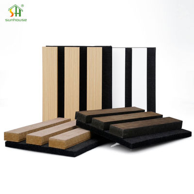 Un buen precio. Paneles acústicos de pizarra de madera 20 mm 25 mm Paneles de pared de sonido acústico 4x8 pies en línea