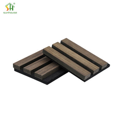 Un buen precio. Paneles de pared de tejido acústico para interiores aislamiento acústico de roble Acupanela de madera Panel acústico en línea