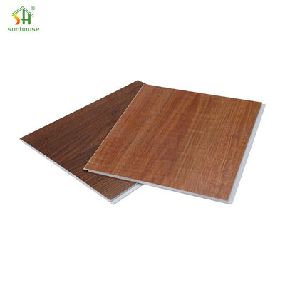 Un buen precio. Tablón de suelo impermeable SPC Click para uso en decoración exterior interior en línea