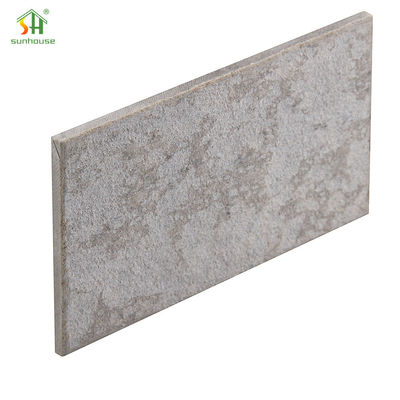 Panel de tablero de fibrocemento de fibrocemento para uso en decoración exterior interior