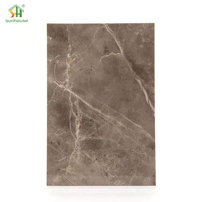 Un buen precio. Tablero de fibra de melamina MDF Tablero de MDF de melamina para uso en decoración exterior interior en línea