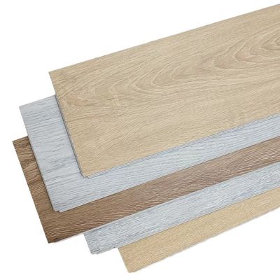 Un buen precio. Tablón de suelo de clic SPC con núcleo rígido de grano de madera para uso en decoración exterior interior en línea