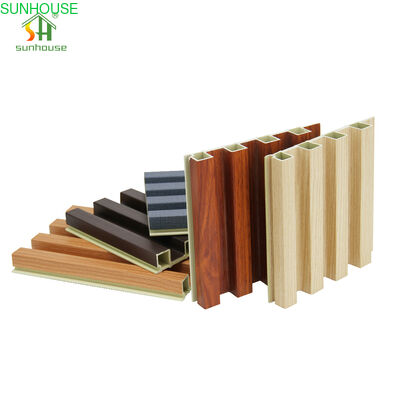 Un buen precio. Panel de pared de WPC de alta calidad de 3000 mm para decoración estética exterior exterior en línea