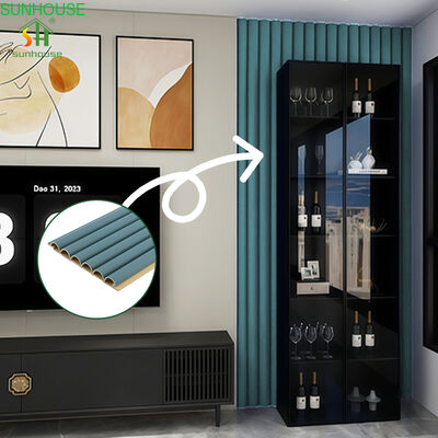 Un buen precio. Panel de pared de WPC en relieve 3D para aplicación de renovación de pared de apartamento de villa en línea
